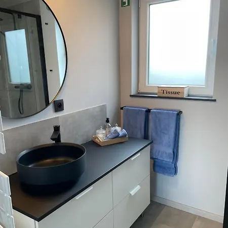 Tiny House In Limburg Bij Kelly & Nick